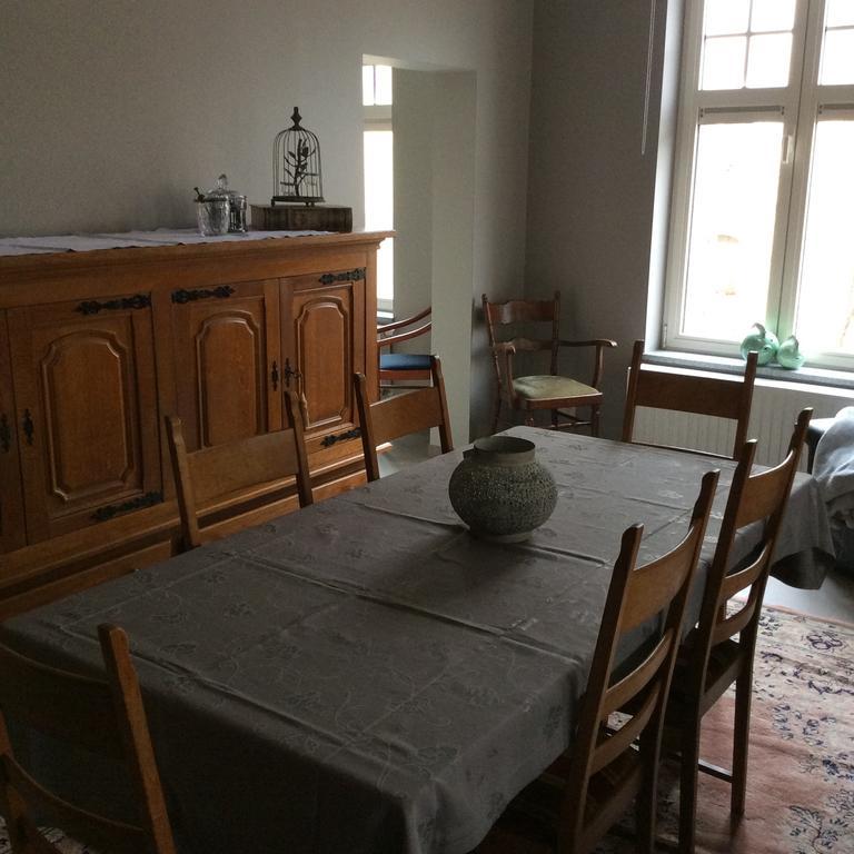 Corversy'S House Ieper Room photo